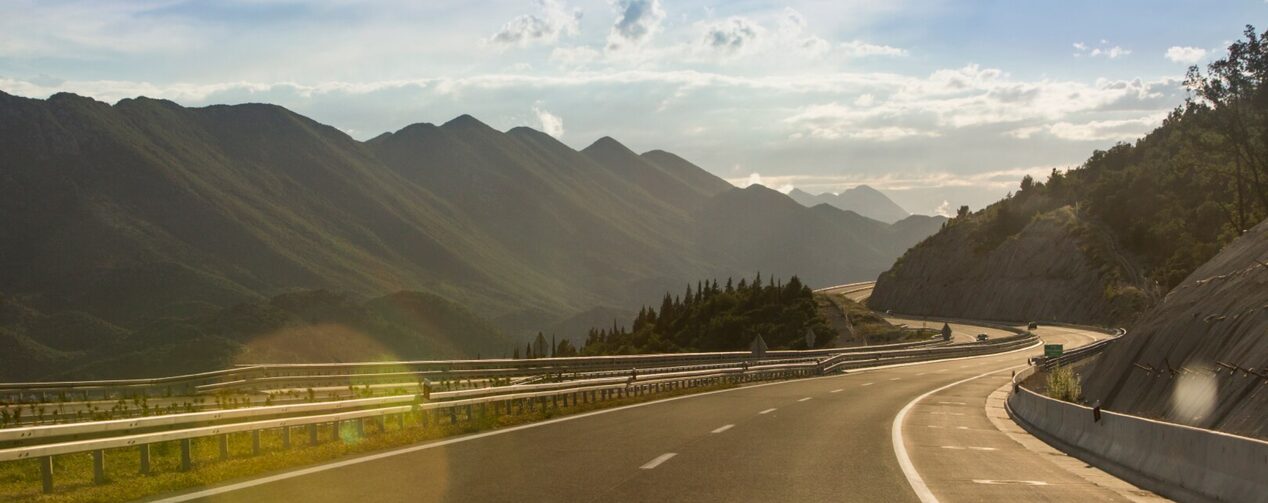 OnStar aide les premiers intervenants sur la route.