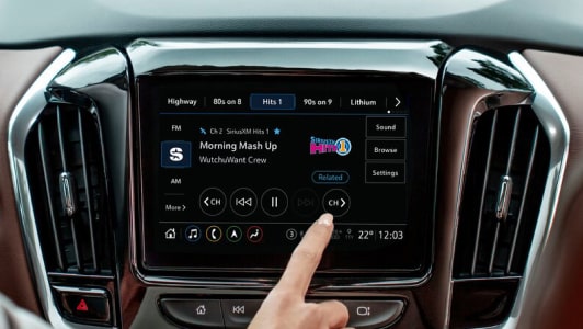 Sirius XM being displayed in the infotainment screen of an OnStar-subscribed GM vehicle.