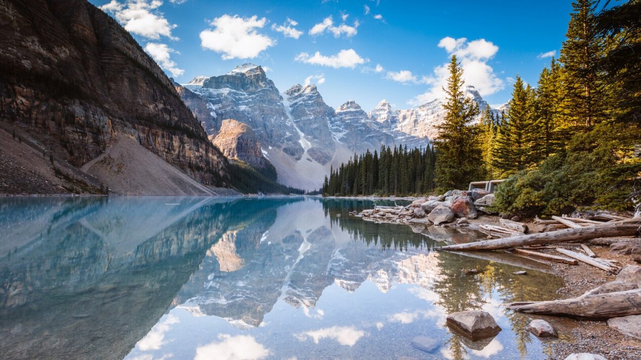 Go Leaf Peeping with OnStar: Banff National Park.